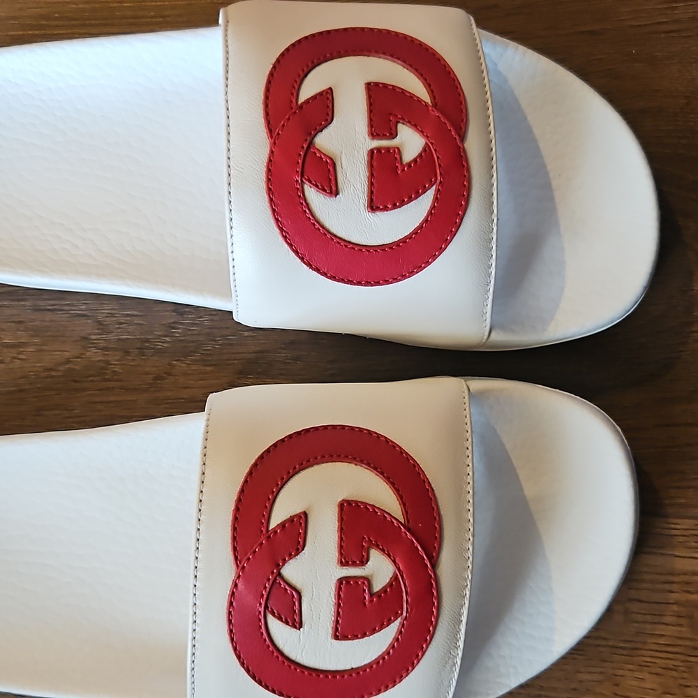 GUCCI INTERLOCKING G LEATHER SLIDES WHITE SIZE EU 38 - Picture 9 of 16